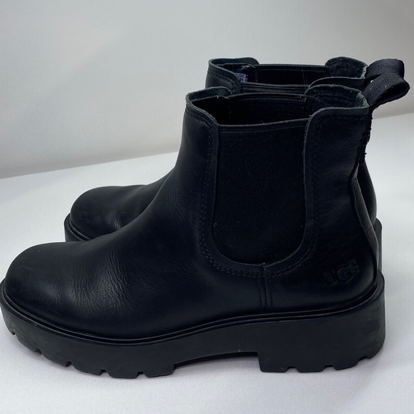 Ugg Leather Boots - Picture 7 of 7
